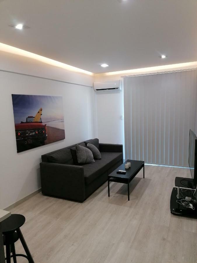 Must Stay - Finikoudes Seaview Larnaca Exterior photo
